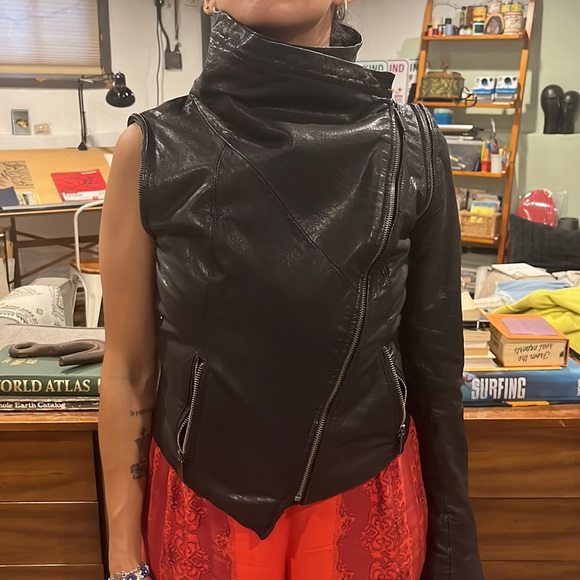 Line Leather Jacket - Picture 3 of 7